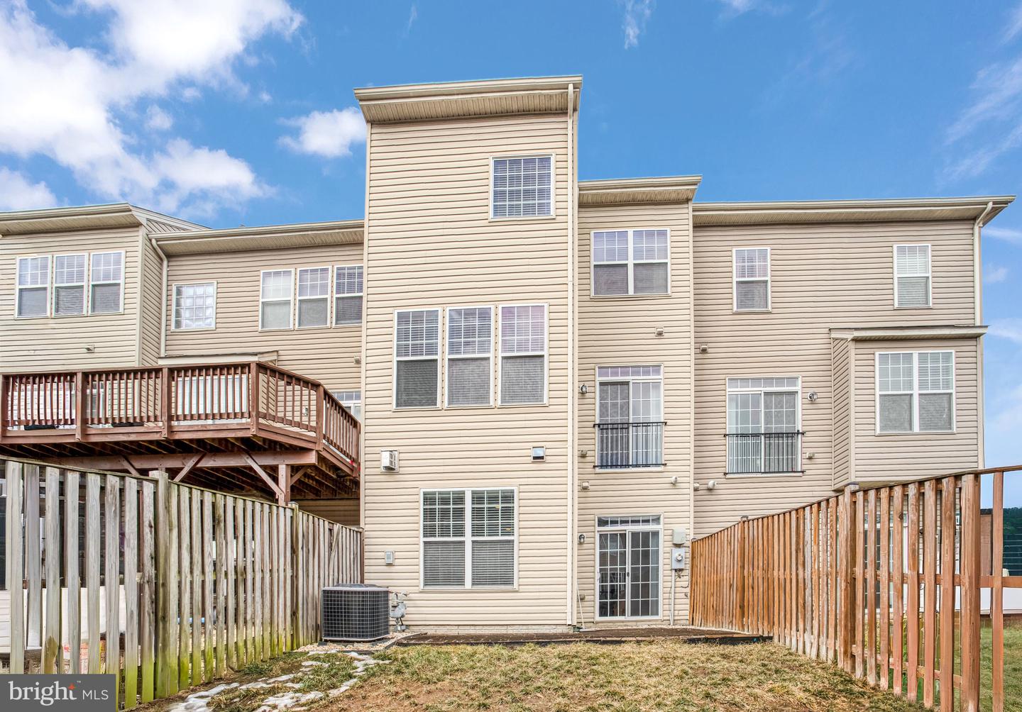 346 WOODSTREAM BLVD, STAFFORD, Virginia 22556, 3 Bedrooms Bedrooms, ,2 BathroomsBathrooms,Residential,For sale,346 WOODSTREAM BLVD,VAST2045458 MLS # VAST2045458