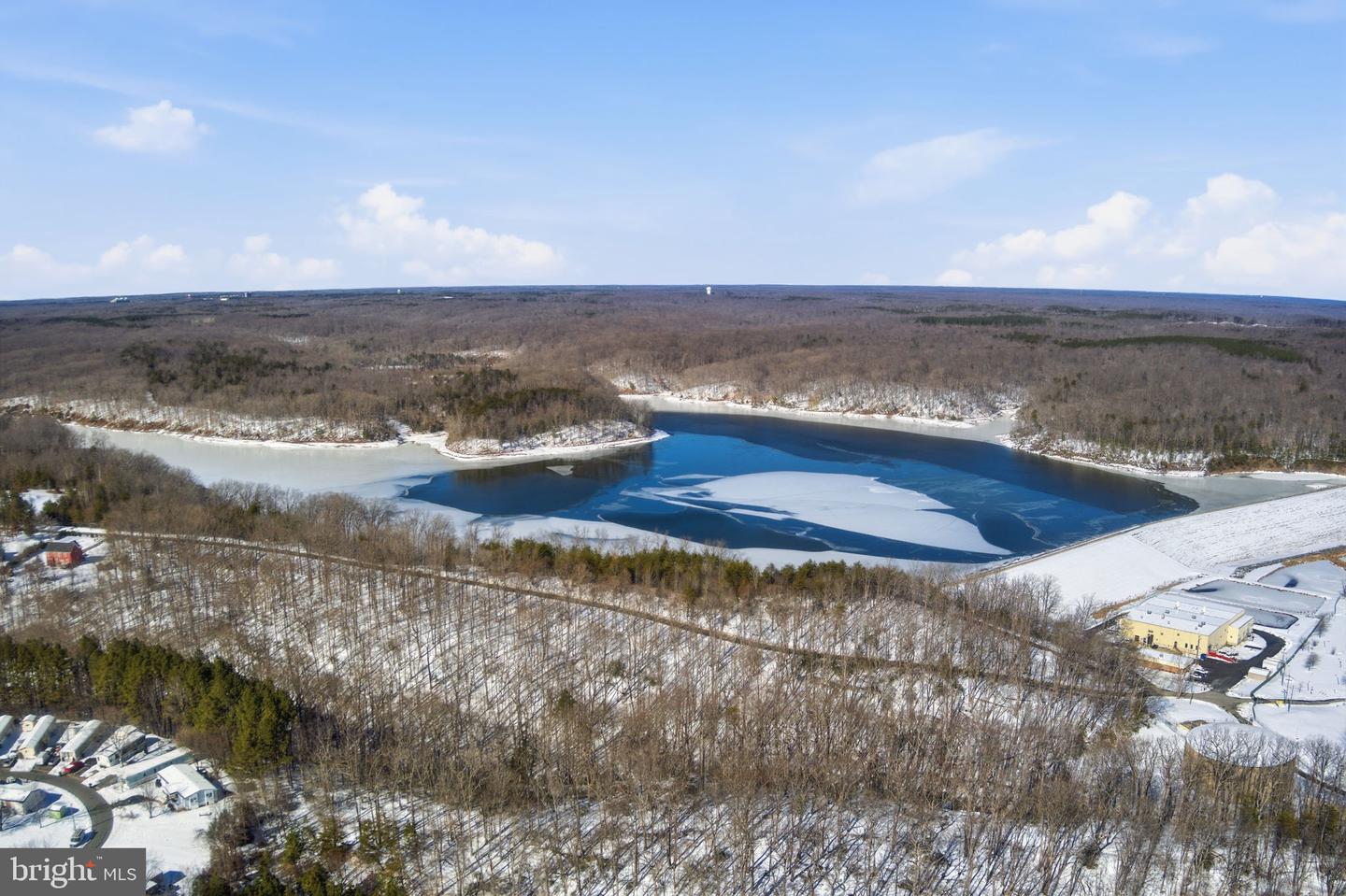 346 WOODSTREAM BLVD, STAFFORD, Virginia 22556, 3 Bedrooms Bedrooms, ,2 BathroomsBathrooms,Residential,For sale,346 WOODSTREAM BLVD,VAST2045458 MLS # VAST2045458