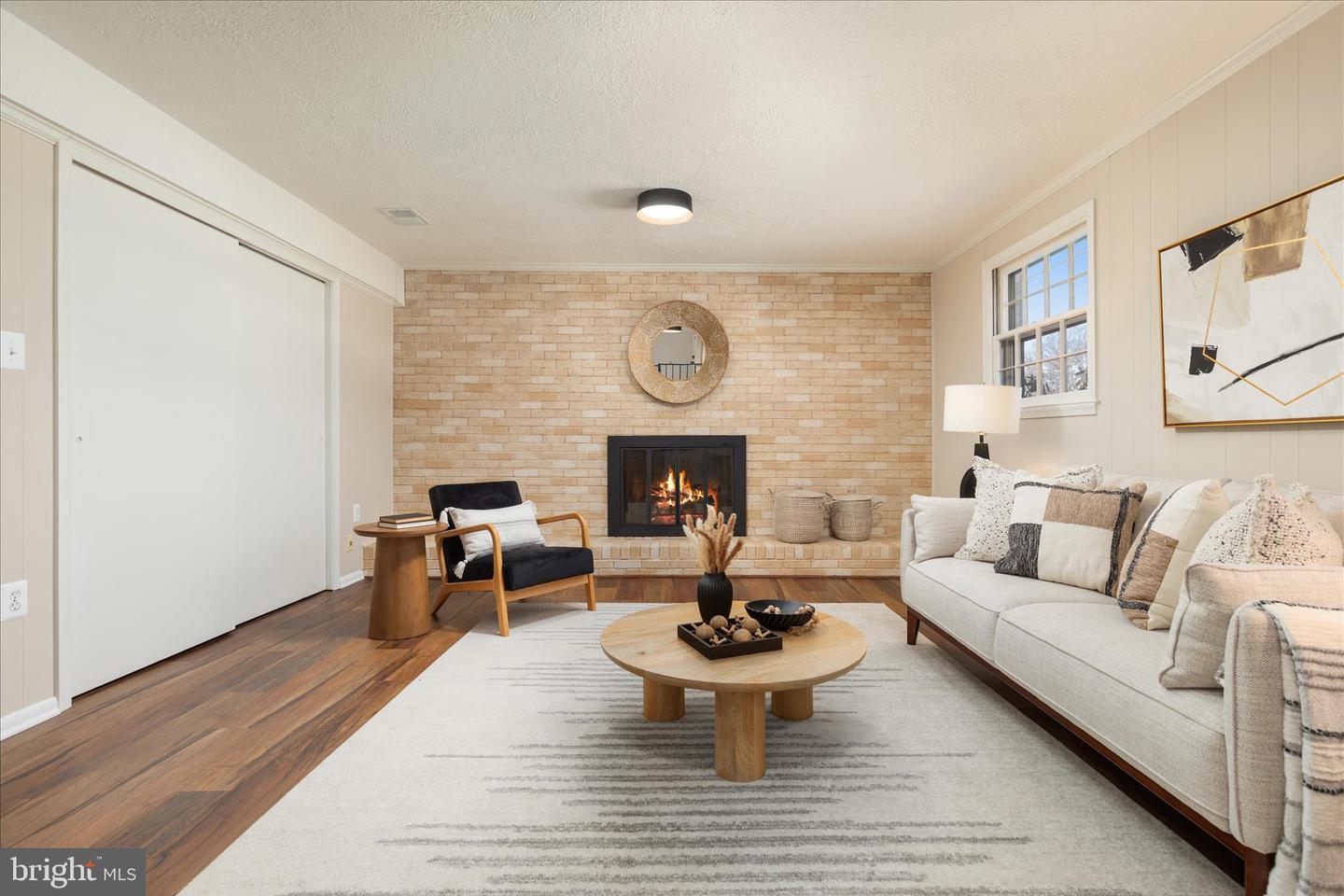 5105 HOLDEN ST, FAIRFAX, Virginia 22032, 4 Bedrooms Bedrooms, ,3 BathroomsBathrooms,Residential,For sale,5105 HOLDEN ST,VAFX2287890 MLS # VAFX2287890