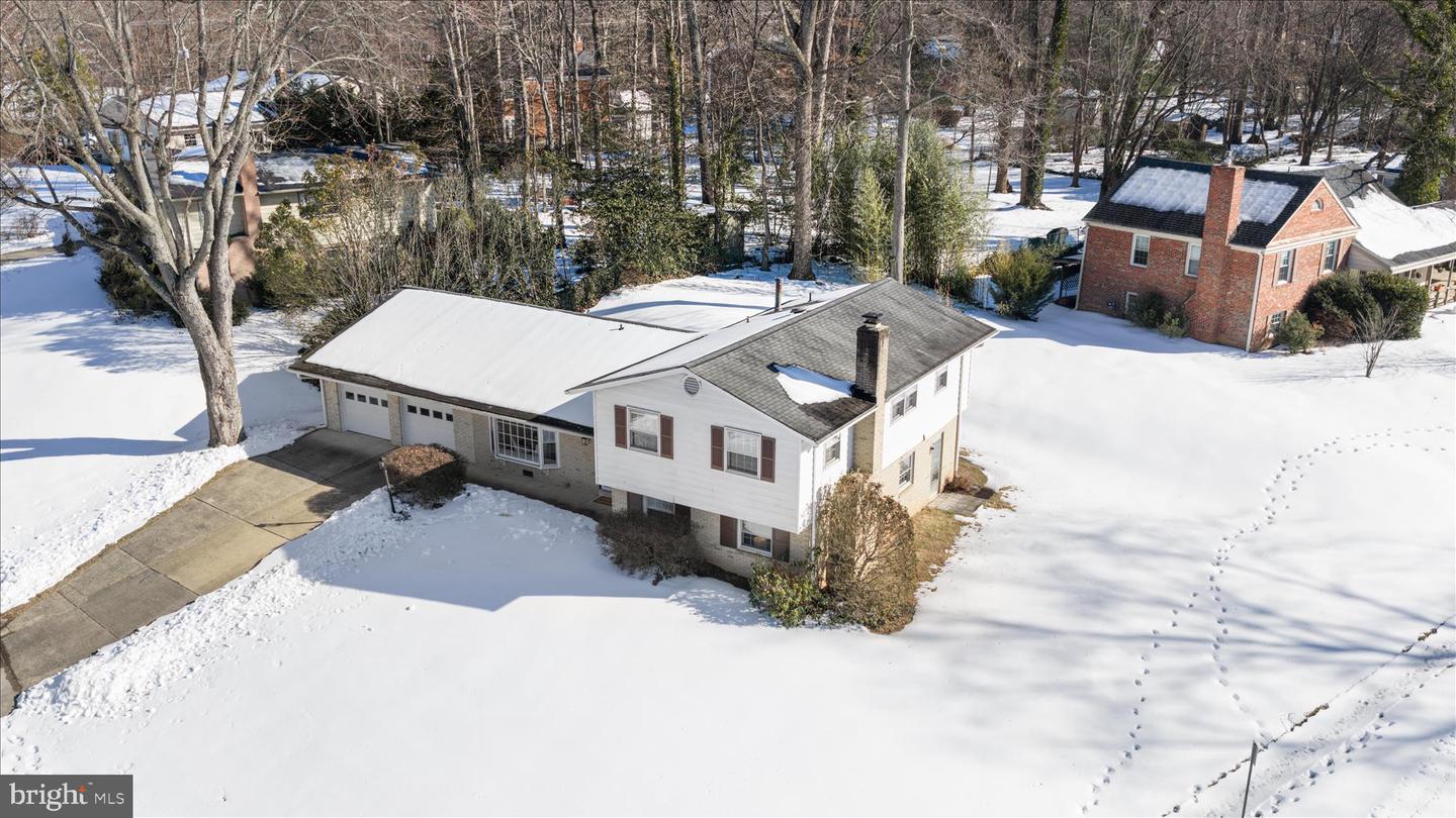 5105 HOLDEN ST, FAIRFAX, Virginia 22032, 4 Bedrooms Bedrooms, ,3 BathroomsBathrooms,Residential,For sale,5105 HOLDEN ST,VAFX2287890 MLS # VAFX2287890