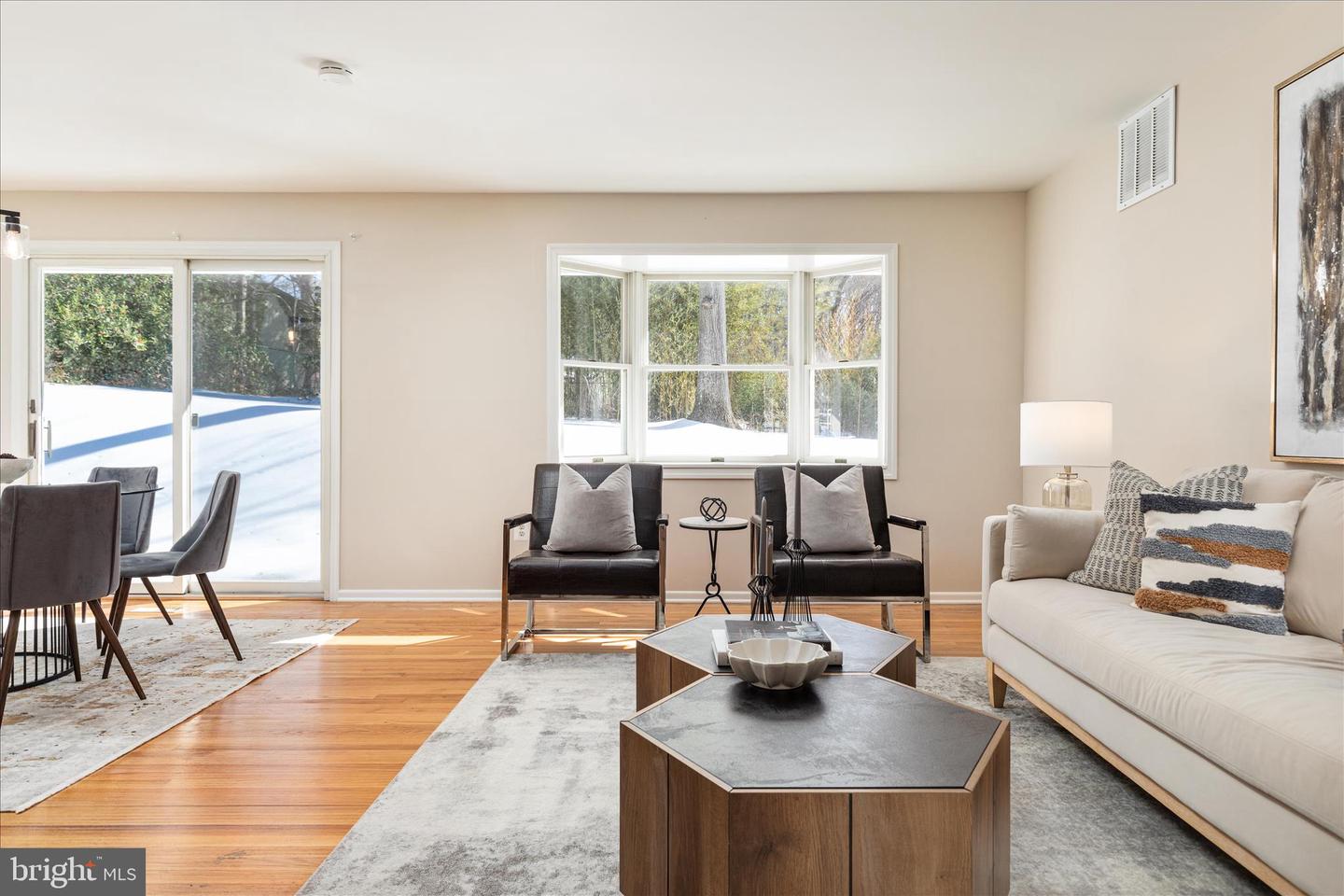 5105 HOLDEN ST, FAIRFAX, Virginia 22032, 4 Bedrooms Bedrooms, ,3 BathroomsBathrooms,Residential,For sale,5105 HOLDEN ST,VAFX2287890 MLS # VAFX2287890