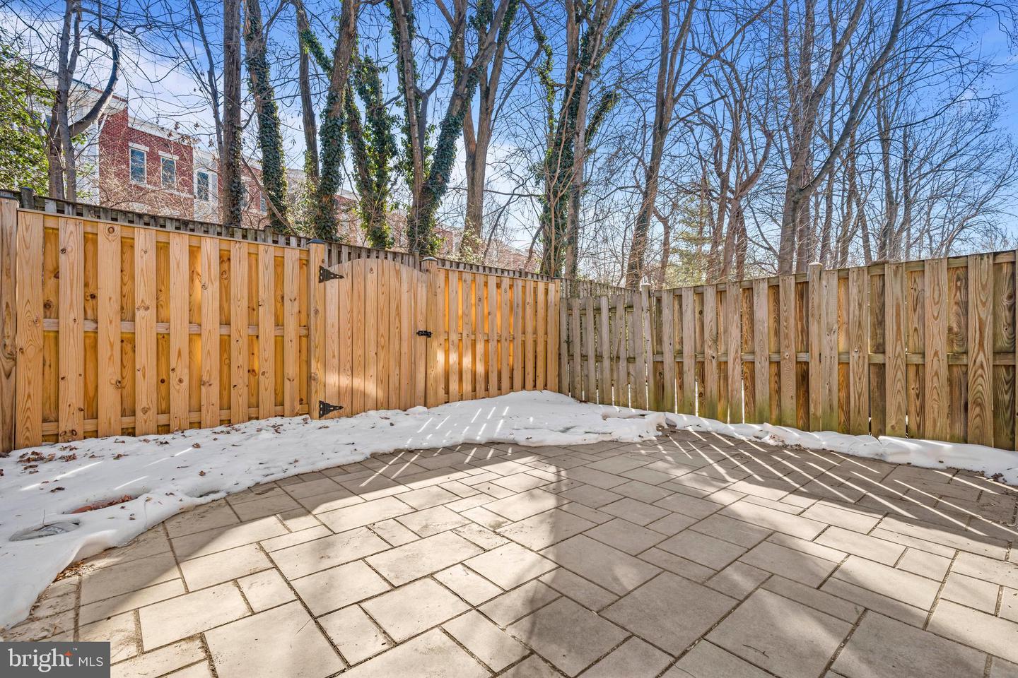 7941 TYSON OAKS CIR, VIENNA, Virginia 22182, 3 Bedrooms Bedrooms, ,3 BathroomsBathrooms,Residential,For sale,7941 TYSON OAKS CIR,VAFX2288038 MLS # VAFX2288038