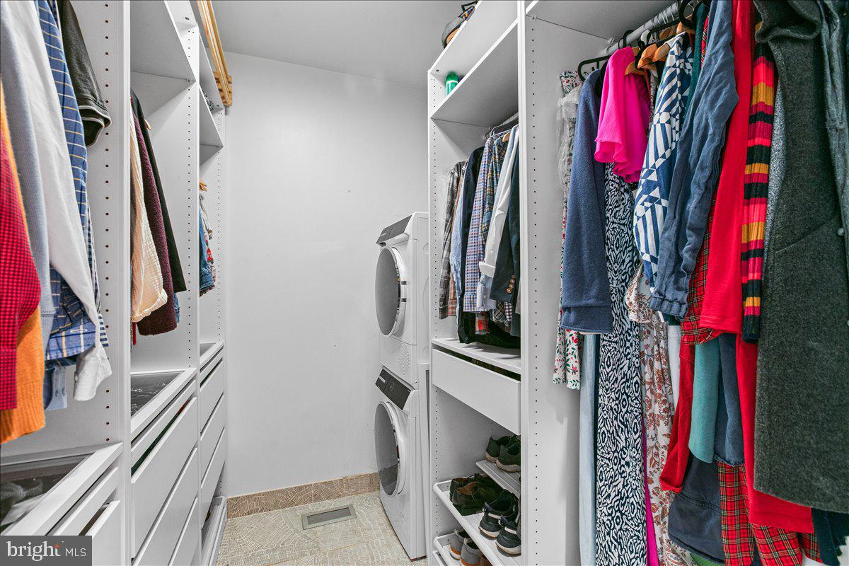 10222 VAN THOMPSON RD, FAIRFAX STATION, Virginia 22039, 4 Bedrooms Bedrooms, ,3 BathroomsBathrooms,Residential,For sale,10222 VAN THOMPSON RD,VAFX2288078 MLS # VAFX2288078