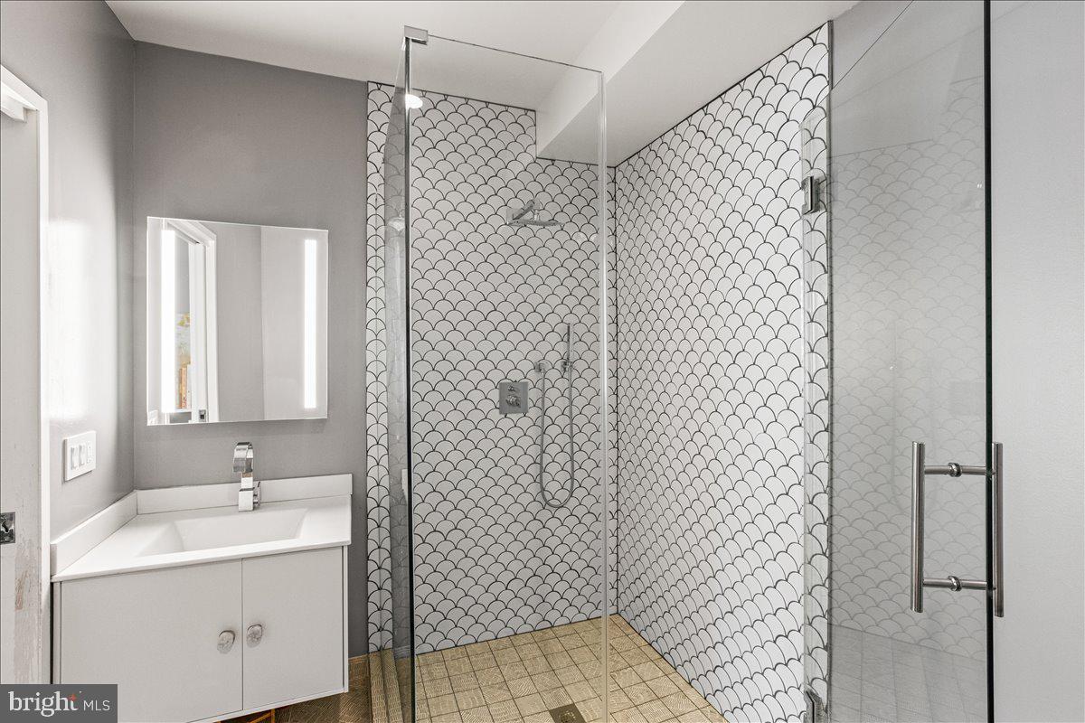 10222 VAN THOMPSON RD, FAIRFAX STATION, Virginia 22039, 4 Bedrooms Bedrooms, ,3 BathroomsBathrooms,Residential,For sale,10222 VAN THOMPSON RD,VAFX2288078 MLS # VAFX2288078