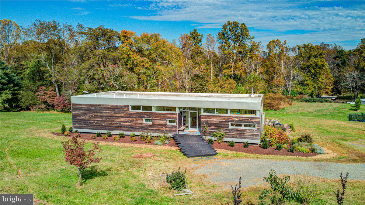 10222 VAN THOMPSON RD, FAIRFAX STATION, Virginia 22039, 4 Bedrooms Bedrooms, ,3 BathroomsBathrooms,Residential,For sale,10222 VAN THOMPSON RD,VAFX2288078 MLS # VAFX2288078