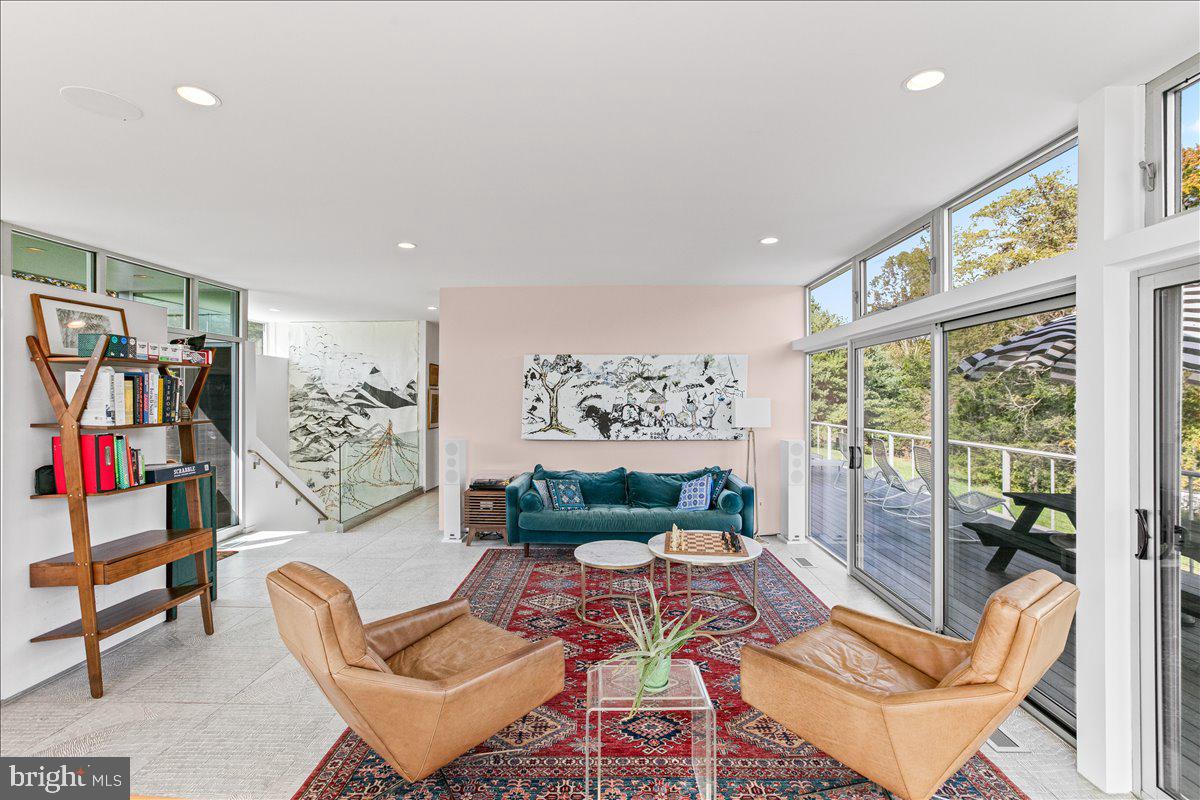 10222 VAN THOMPSON RD, FAIRFAX STATION, Virginia 22039, 4 Bedrooms Bedrooms, ,3 BathroomsBathrooms,Residential,For sale,10222 VAN THOMPSON RD,VAFX2288078 MLS # VAFX2288078