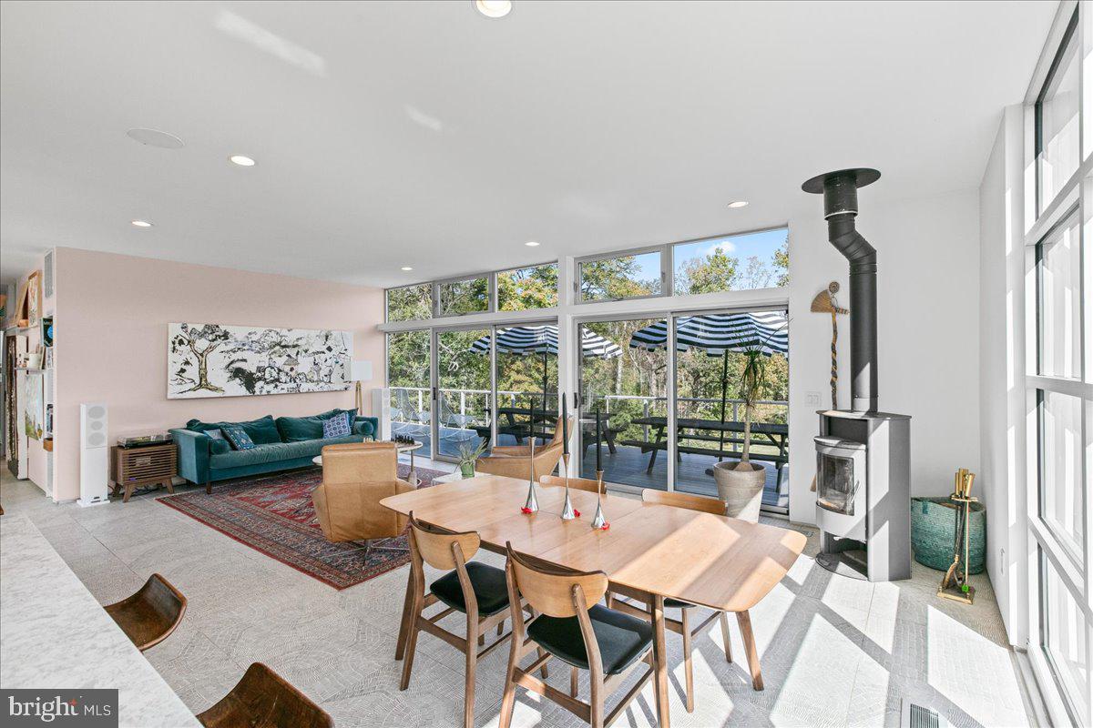 10222 VAN THOMPSON RD, FAIRFAX STATION, Virginia 22039, 4 Bedrooms Bedrooms, ,3 BathroomsBathrooms,Residential,For sale,10222 VAN THOMPSON RD,VAFX2288078 MLS # VAFX2288078