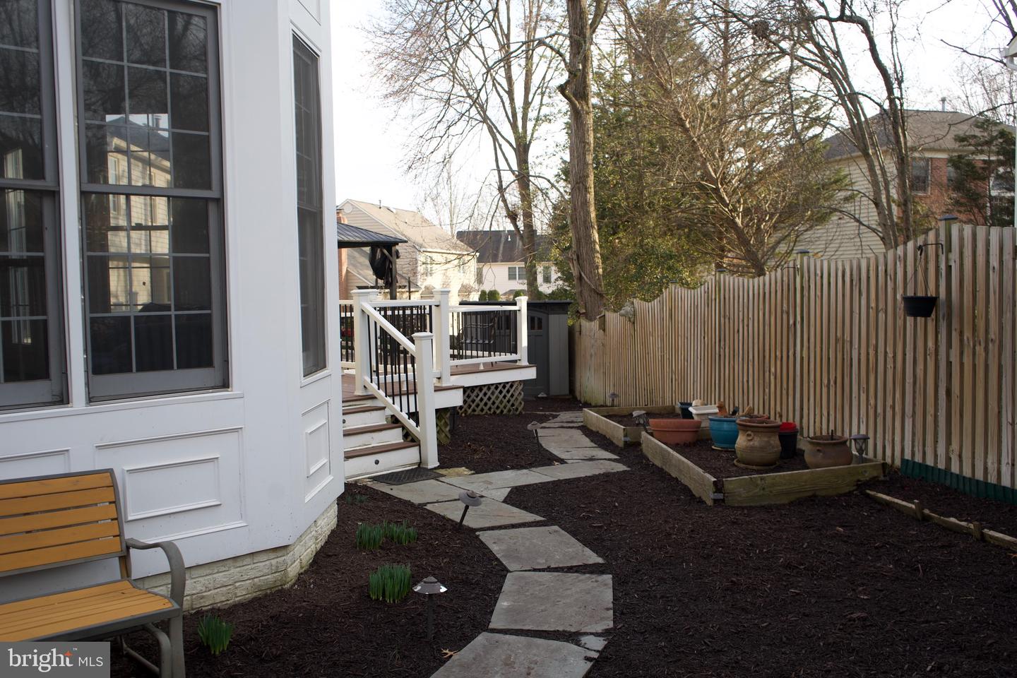 9315 HALLSTON CT, FAIRFAX STATION, Virginia 22039, 5 Bedrooms Bedrooms, 1 Room Rooms,4 BathroomsBathrooms,Residential,For sale,9315 HALLSTON CT,VAFX2288368 MLS # VAFX2288368