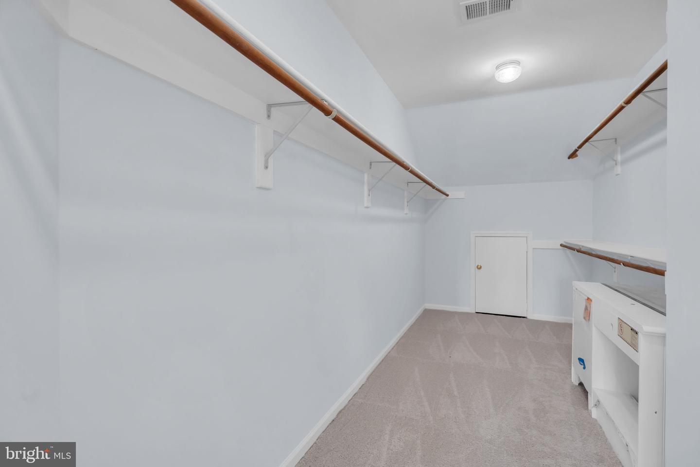 9315 HALLSTON CT, FAIRFAX STATION, Virginia 22039, 5 Bedrooms Bedrooms, 1 Room Rooms,4 BathroomsBathrooms,Residential,For sale,9315 HALLSTON CT,VAFX2288368 MLS # VAFX2288368