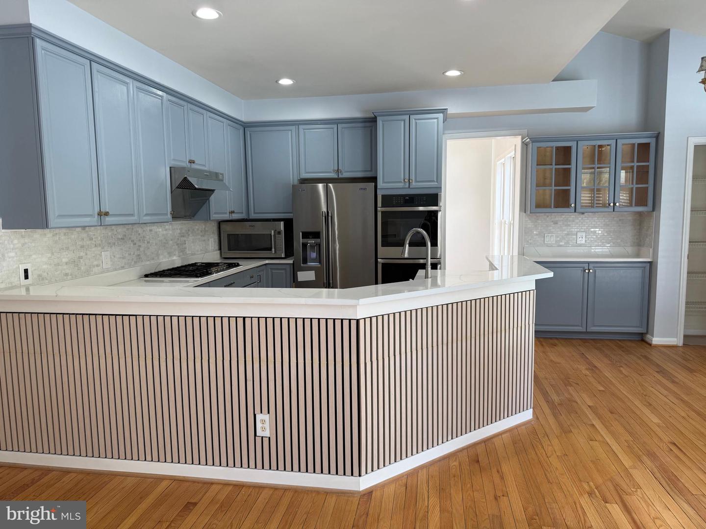 12517 FOX VIEW WAY, RESTON, Virginia 20191, 3 Bedrooms Bedrooms, ,3 BathroomsBathrooms,Residential,For sale,12517 FOX VIEW WAY,VAFX2288598 MLS # VAFX2288598 12517 FOX VIEW WAY, RESTON, Virginia 20191, 3 Bedrooms Bedrooms, ,3 BathroomsBathrooms,Residential,For sale,12517 FOX VIEW WAY,VAFX2288598 MLS # VAFX2288598