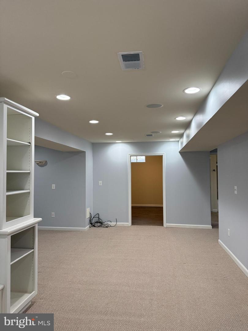 12517 FOX VIEW WAY, RESTON, Virginia 20191, 3 Bedrooms Bedrooms, ,3 BathroomsBathrooms,Residential,For sale,12517 FOX VIEW WAY,VAFX2288598 MLS # VAFX2288598 12517 FOX VIEW WAY, RESTON, Virginia 20191, 3 Bedrooms Bedrooms, ,3 BathroomsBathrooms,Residential,For sale,12517 FOX VIEW WAY,VAFX2288598 MLS # VAFX2288598