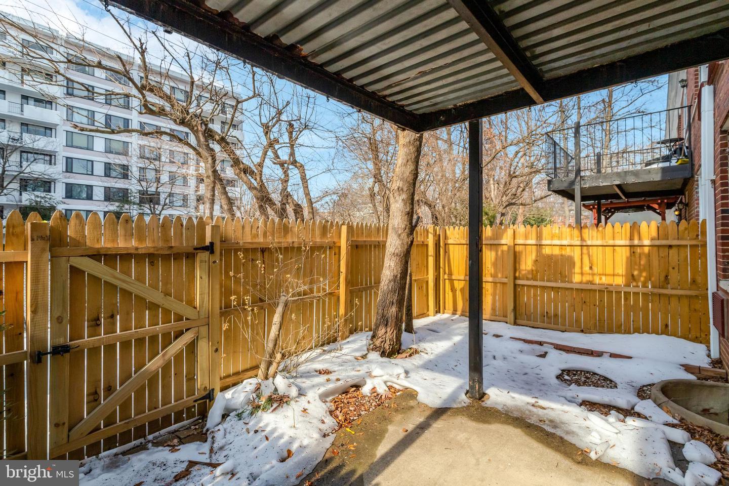 104 N GEORGE MASON DR #104-3, ARLINGTON, Virginia 22203, 1 Bedroom Bedrooms, ,1 BathroomBathrooms,Residential,For sale,104 N GEORGE MASON DR #104-3,VAAR2068412 MLS # VAAR2068412