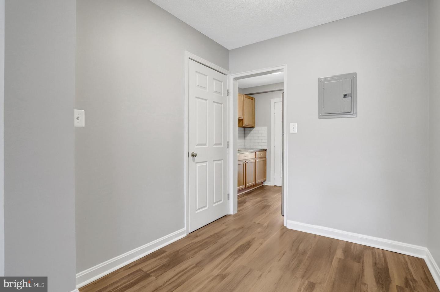 104 N GEORGE MASON DR #104-3, ARLINGTON, Virginia 22203, 1 Bedroom Bedrooms, ,1 BathroomBathrooms,Residential,For sale,104 N GEORGE MASON DR #104-3,VAAR2068412 MLS # VAAR2068412