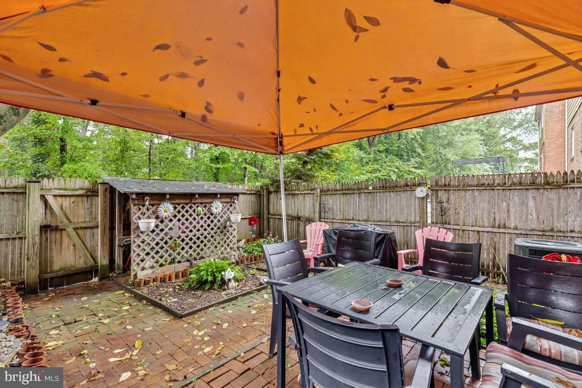 1427 ADMIRAL DR, WOODBRIDGE, Virginia 22192, 4 Bedrooms Bedrooms, ,3 BathroomsBathrooms,Residential,For sale,1427 ADMIRAL DR,VAPW2111816 MLS # VAPW2111816