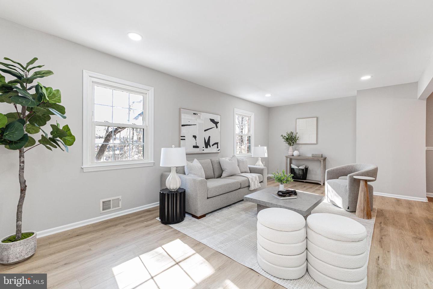 1427 ADMIRAL DR, WOODBRIDGE, Virginia 22192, 4 Bedrooms Bedrooms, ,3 BathroomsBathrooms,Residential,For sale,1427 ADMIRAL DR,VAPW2111816 MLS # VAPW2111816