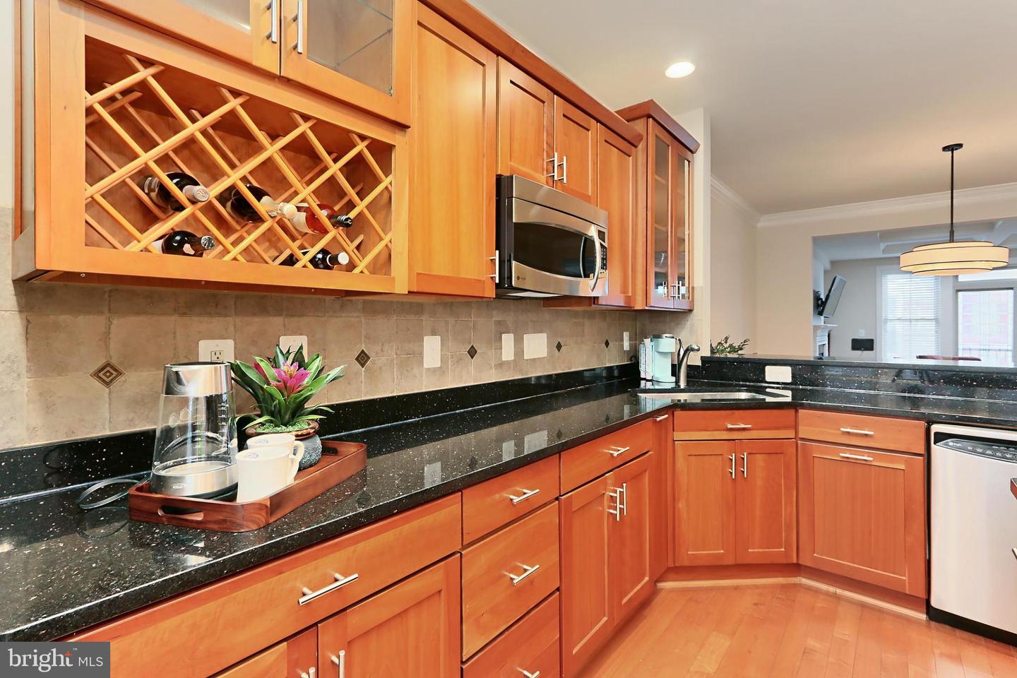 2613 S KENMORE CT, ARLINGTON, Virginia 22206, 3 Bedrooms Bedrooms, 11 Rooms Rooms,3 BathroomsBathrooms,Residential,For sale,2613 S KENMORE CT,VAAR2068444 MLS # VAAR2068444