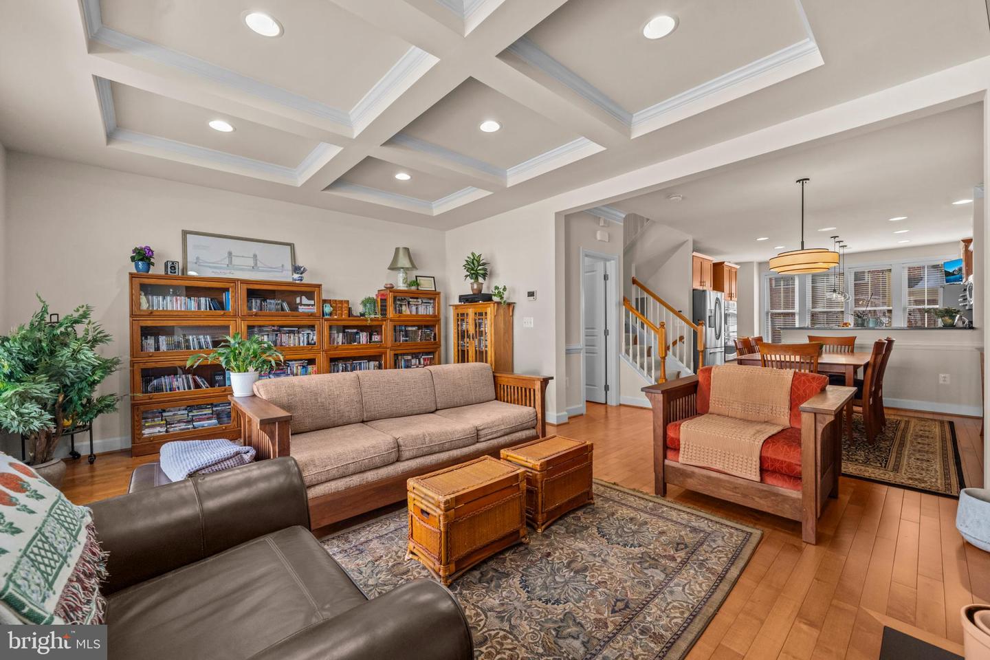 2613 S KENMORE CT, ARLINGTON, Virginia 22206, 3 Bedrooms Bedrooms, 11 Rooms Rooms,3 BathroomsBathrooms,Residential,For sale,2613 S KENMORE CT,VAAR2068444 MLS # VAAR2068444