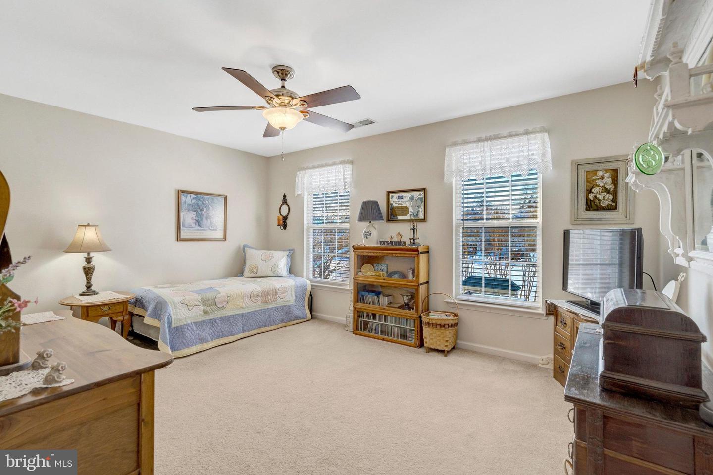 14808 CYPRESS PARK LN, HAYMARKET, Virginia 20169, 4 Bedrooms Bedrooms, 17 Rooms Rooms,3 BathroomsBathrooms,Residential,For sale,14808 CYPRESS PARK LN,VAPW2111836 MLS # VAPW2111836