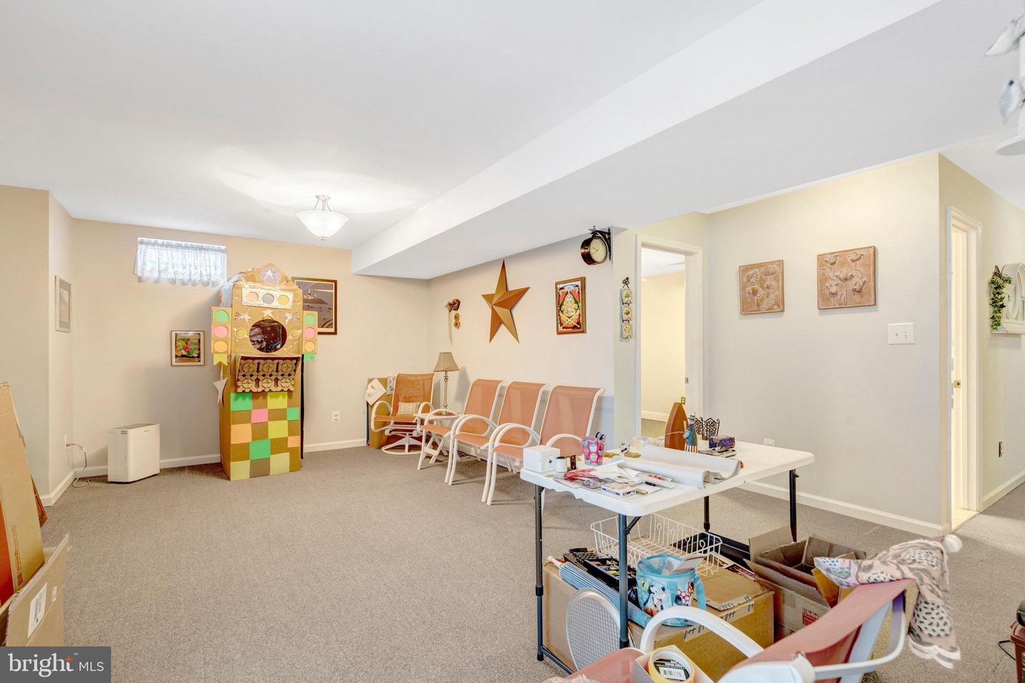 14808 CYPRESS PARK LN, HAYMARKET, Virginia 20169, 4 Bedrooms Bedrooms, 17 Rooms Rooms,3 BathroomsBathrooms,Residential,For sale,14808 CYPRESS PARK LN,VAPW2111836 MLS # VAPW2111836