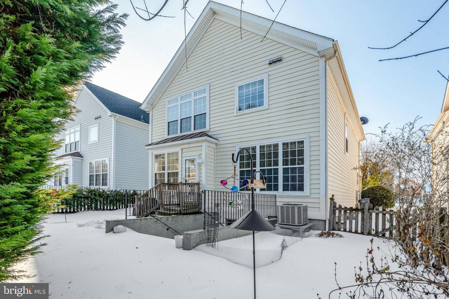 14808 CYPRESS PARK LN, HAYMARKET, Virginia 20169, 4 Bedrooms Bedrooms, 17 Rooms Rooms,3 BathroomsBathrooms,Residential,For sale,14808 CYPRESS PARK LN,VAPW2111836 MLS # VAPW2111836