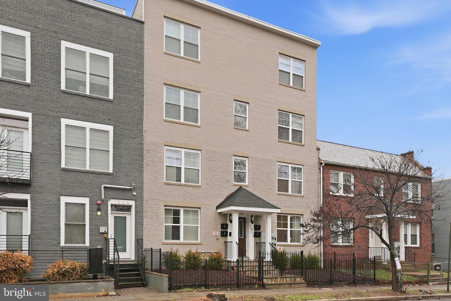 1512 F ST NE #2, WASHINGTON, District Of Columbia 20002, 3 Bedrooms Bedrooms, 9 Rooms Rooms,3 BathroomsBathrooms,Residential,For sale,1512 F ST NE #2,DCDC2244570 MLS # DCDC2244570