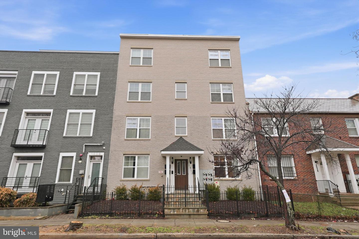 1512 F ST NE #2, WASHINGTON, District Of Columbia 20002, 3 Bedrooms Bedrooms, 9 Rooms Rooms,3 BathroomsBathrooms,Residential,For sale,1512 F ST NE #2,DCDC2244570 MLS # DCDC2244570