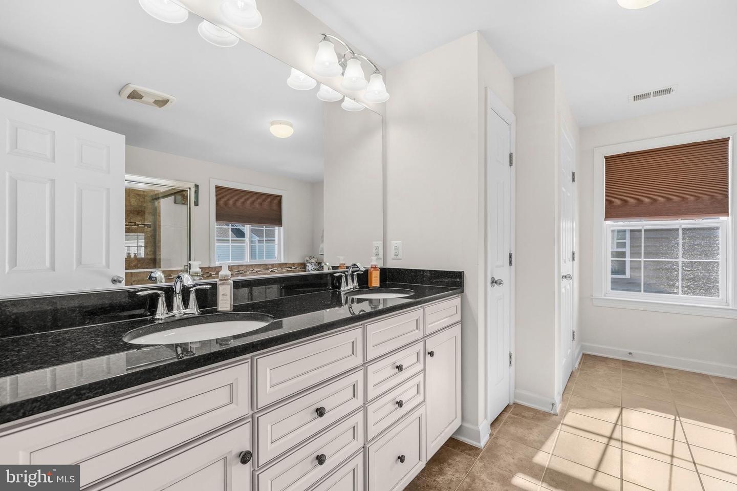 25243 BARLEY GRASS SQ, ALDIE, Virginia 20105, 5 Bedrooms Bedrooms, ,3 BathroomsBathrooms,Residential,For sale,25243 BARLEY GRASS SQ,VALO2115266 MLS # VALO2115266