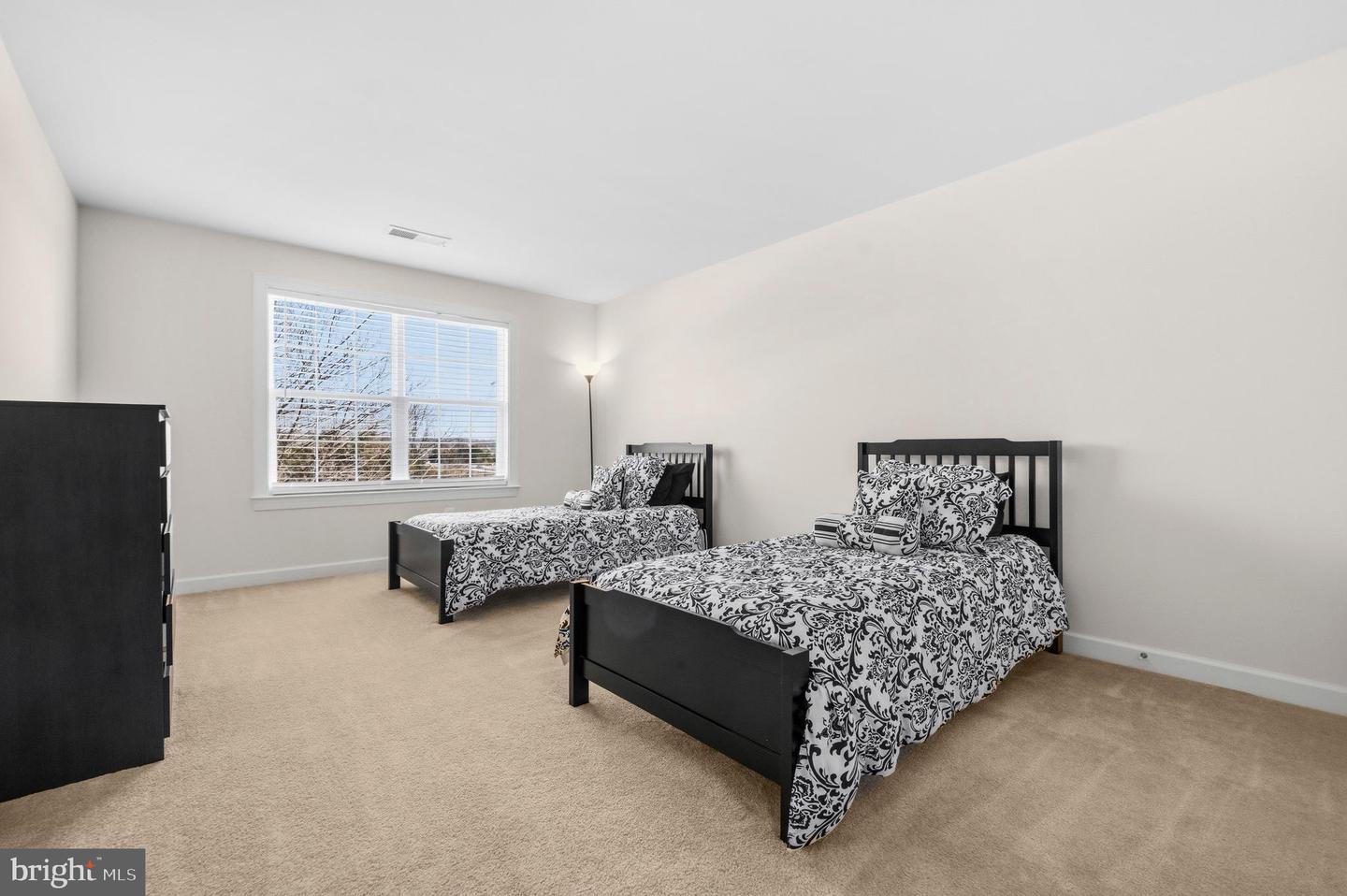 25243 BARLEY GRASS SQ, ALDIE, Virginia 20105, 5 Bedrooms Bedrooms, ,3 BathroomsBathrooms,Residential,For sale,25243 BARLEY GRASS SQ,VALO2115266 MLS # VALO2115266