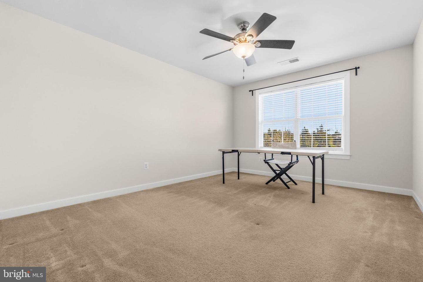 25243 BARLEY GRASS SQ, ALDIE, Virginia 20105, 5 Bedrooms Bedrooms, ,3 BathroomsBathrooms,Residential,For sale,25243 BARLEY GRASS SQ,VALO2115266 MLS # VALO2115266