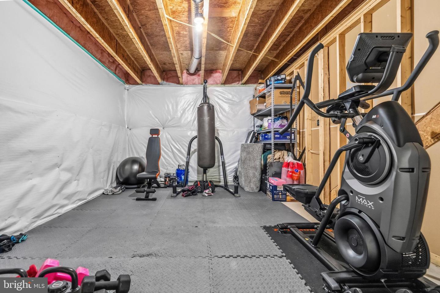 25243 BARLEY GRASS SQ, ALDIE, Virginia 20105, 5 Bedrooms Bedrooms, ,3 BathroomsBathrooms,Residential,For sale,25243 BARLEY GRASS SQ,VALO2115266 MLS # VALO2115266