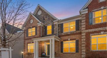 25243 BARLEY GRASS SQ, ALDIE, Virginia 20105, 5 Bedrooms Bedrooms, ,3 BathroomsBathrooms,Residential,For sale,25243 BARLEY GRASS SQ,VALO2115266 MLS # VALO2115266