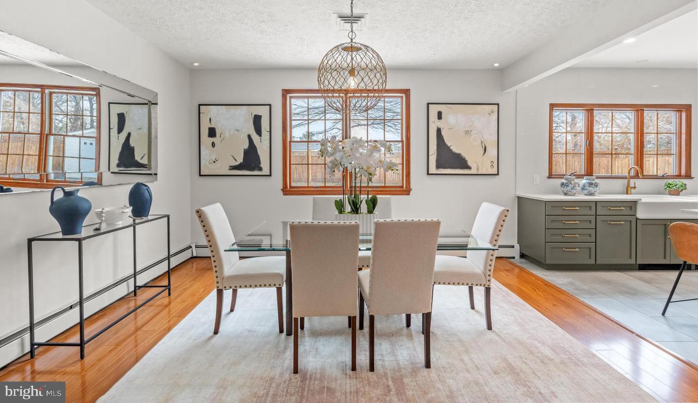 6336 OAK RIDGE DR, ALEXANDRIA, Virginia 22312, 3 Bedrooms Bedrooms, 12 Rooms Rooms,2 BathroomsBathrooms,Residential,For sale,6336 OAK RIDGE DR,VAFX2289350 MLS # VAFX2289350