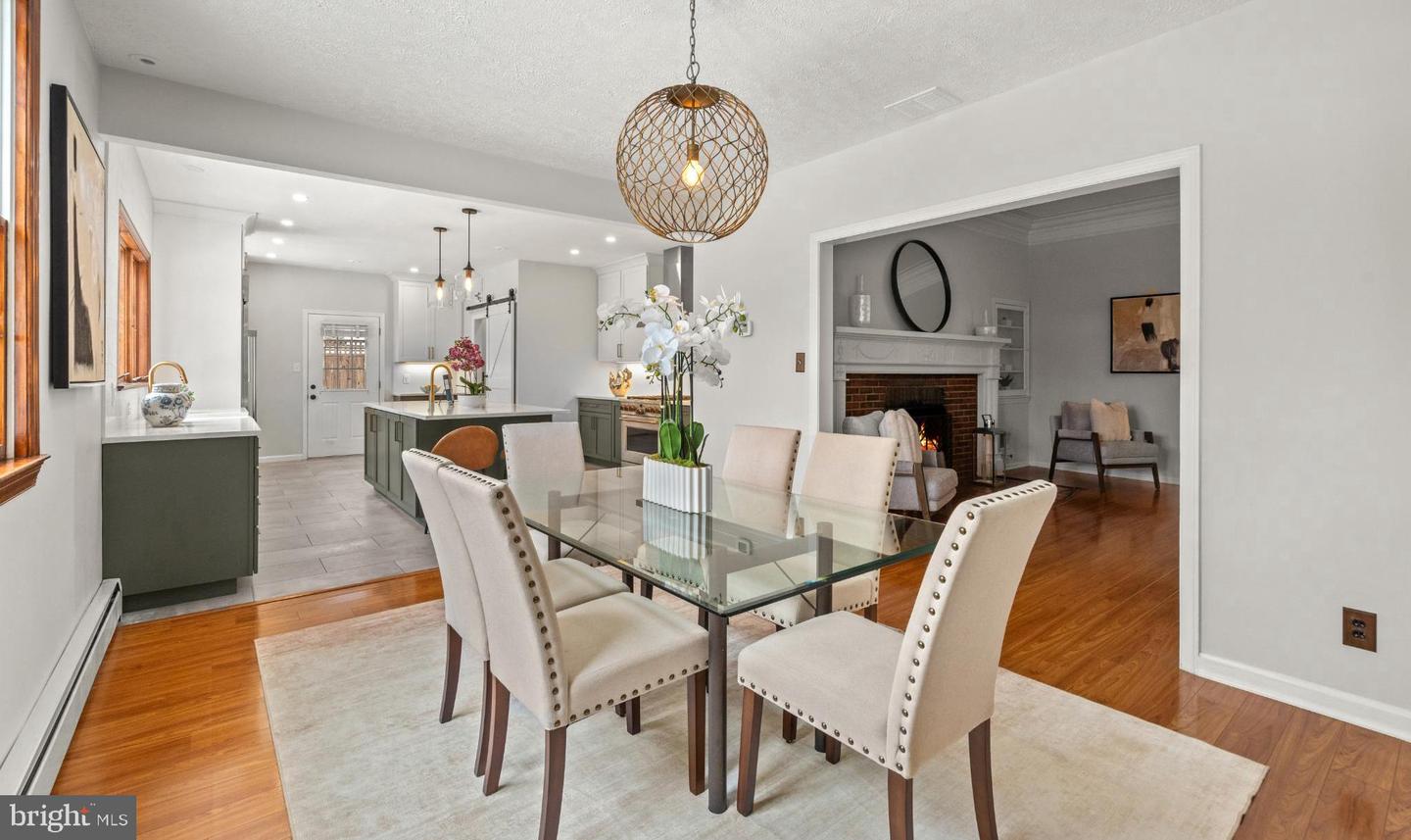 6336 OAK RIDGE DR, ALEXANDRIA, Virginia 22312, 3 Bedrooms Bedrooms, 12 Rooms Rooms,2 BathroomsBathrooms,Residential,For sale,6336 OAK RIDGE DR,VAFX2289350 MLS # VAFX2289350