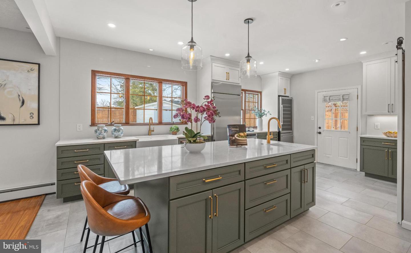 6336 OAK RIDGE DR, ALEXANDRIA, Virginia 22312, 3 Bedrooms Bedrooms, 12 Rooms Rooms,2 BathroomsBathrooms,Residential,For sale,6336 OAK RIDGE DR,VAFX2289350 MLS # VAFX2289350