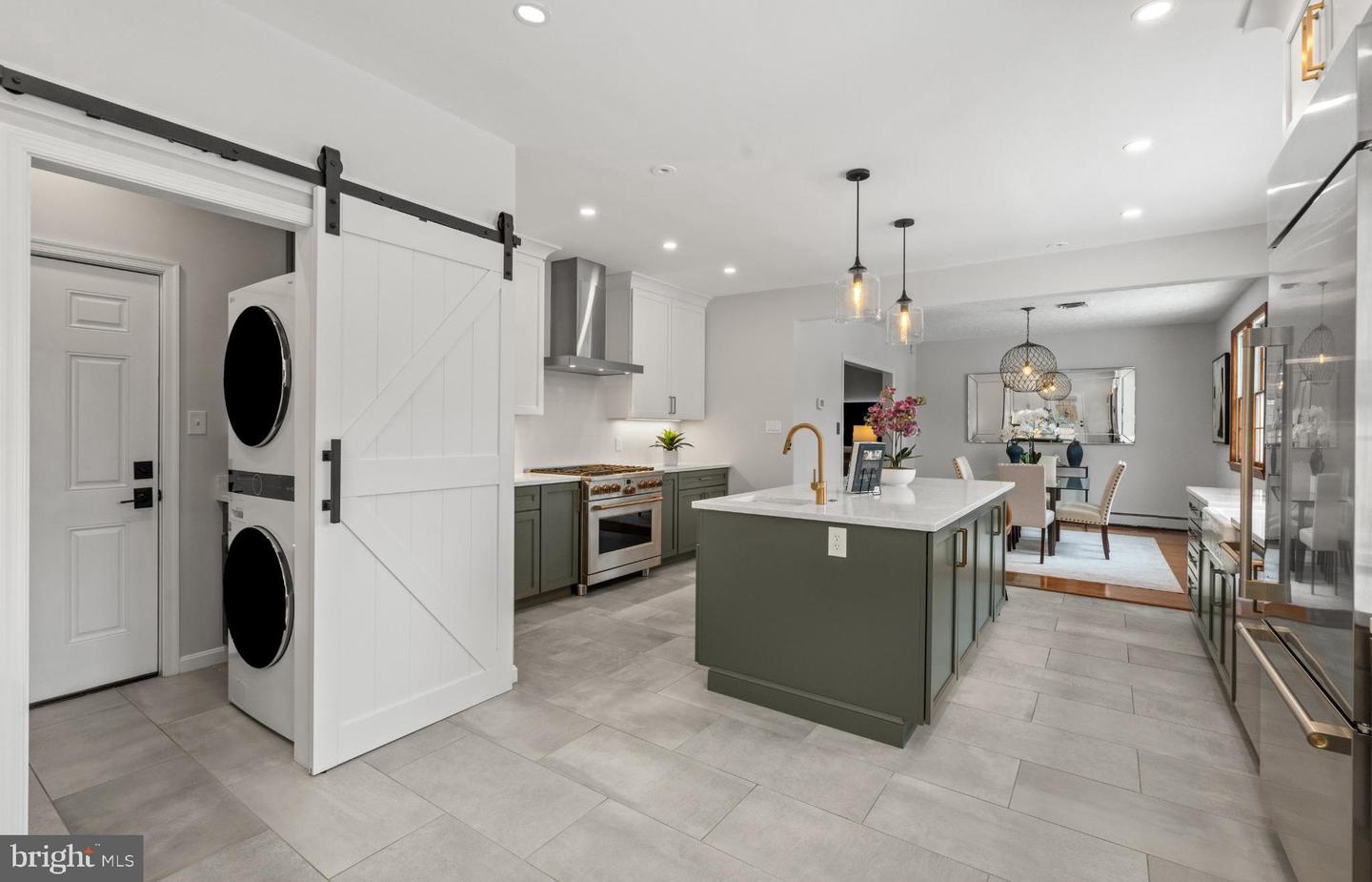 6336 OAK RIDGE DR, ALEXANDRIA, Virginia 22312, 3 Bedrooms Bedrooms, 12 Rooms Rooms,2 BathroomsBathrooms,Residential,For sale,6336 OAK RIDGE DR,VAFX2289350 MLS # VAFX2289350