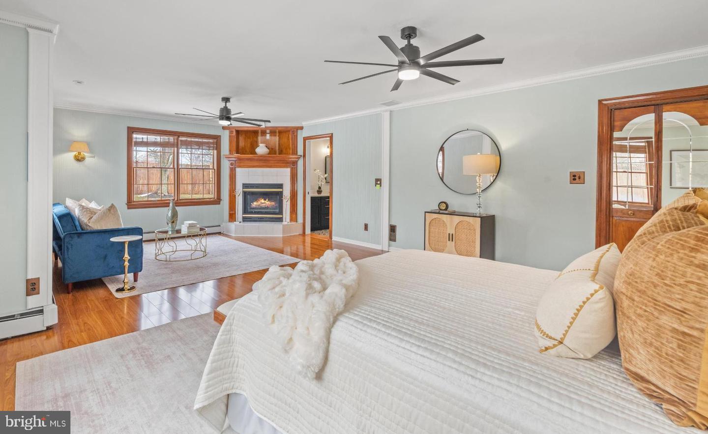 6336 OAK RIDGE DR, ALEXANDRIA, Virginia 22312, 3 Bedrooms Bedrooms, 12 Rooms Rooms,2 BathroomsBathrooms,Residential,For sale,6336 OAK RIDGE DR,VAFX2289350 MLS # VAFX2289350