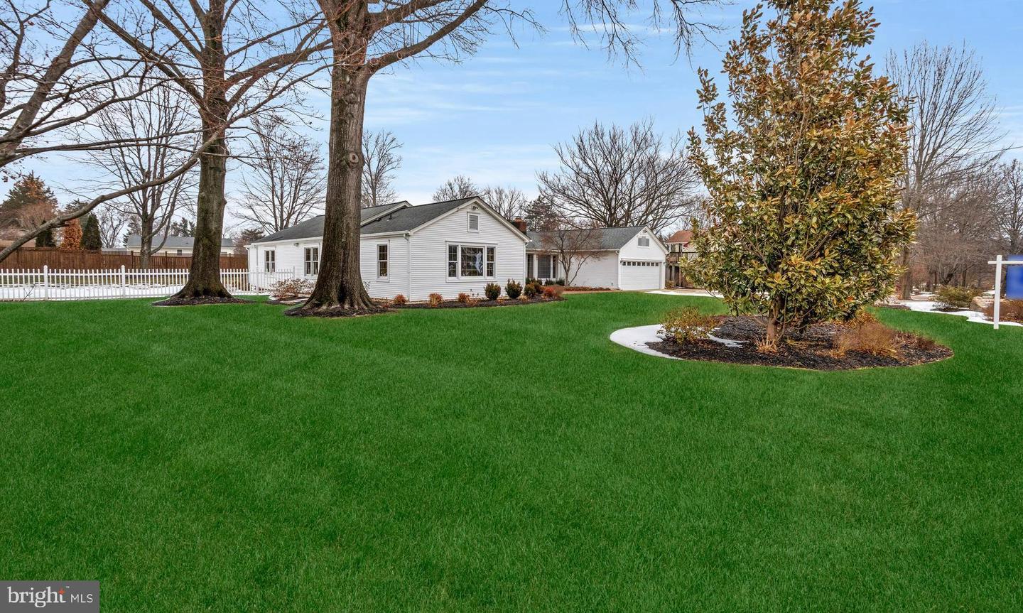 6336 OAK RIDGE DR, ALEXANDRIA, Virginia 22312, 3 Bedrooms Bedrooms, 12 Rooms Rooms,2 BathroomsBathrooms,Residential,For sale,6336 OAK RIDGE DR,VAFX2289350 MLS # VAFX2289350