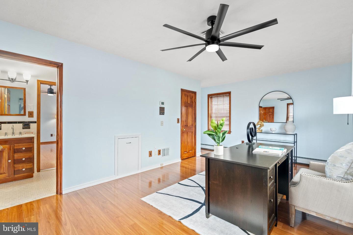 6336 OAK RIDGE DR, ALEXANDRIA, Virginia 22312, 3 Bedrooms Bedrooms, 12 Rooms Rooms,2 BathroomsBathrooms,Residential,For sale,6336 OAK RIDGE DR,VAFX2289350 MLS # VAFX2289350