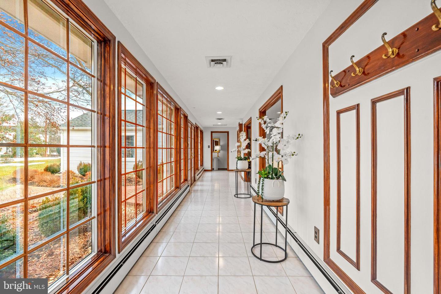 6336 OAK RIDGE DR, ALEXANDRIA, Virginia 22312, 3 Bedrooms Bedrooms, 12 Rooms Rooms,2 BathroomsBathrooms,Residential,For sale,6336 OAK RIDGE DR,VAFX2289350 MLS # VAFX2289350