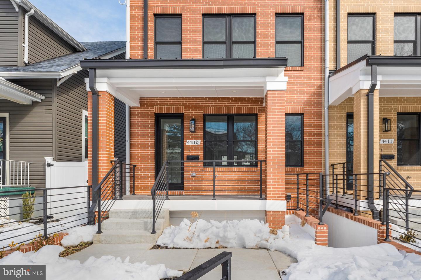 4411 1/2 ILLINOIS AVE NW, WASHINGTON, District Of Columbia 20011, 5 Bedrooms Bedrooms, ,5 BathroomsBathrooms,Residential,For sale,4411 1/2 ILLINOIS AVE NW,DCDC2245012 MLS # DCDC2245012