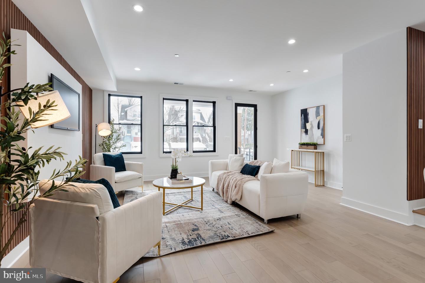 4411 1/2 ILLINOIS AVE NW, WASHINGTON, District Of Columbia 20011, 5 Bedrooms Bedrooms, ,5 BathroomsBathrooms,Residential,For sale,4411 1/2 ILLINOIS AVE NW,DCDC2245012 MLS # DCDC2245012