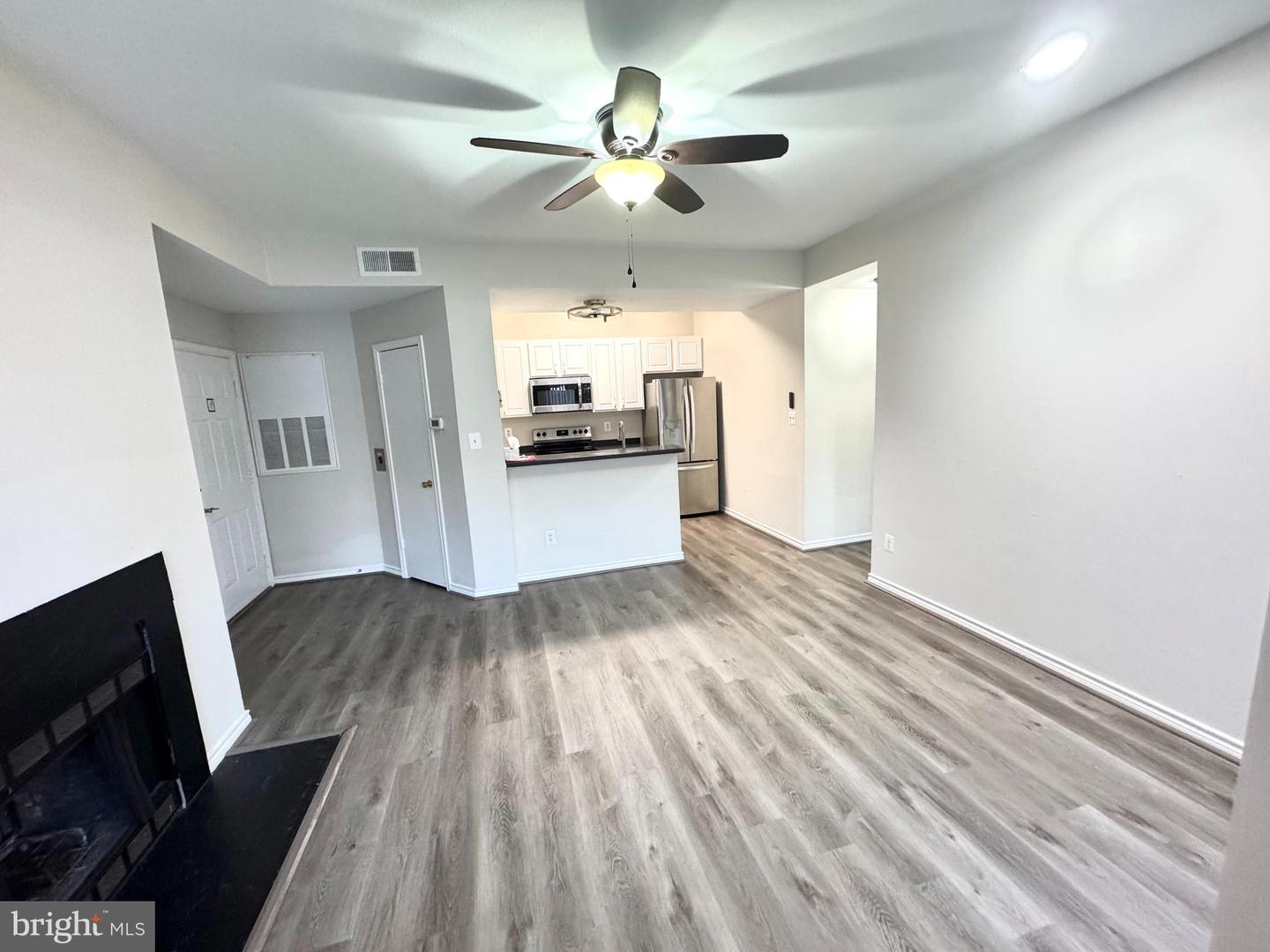 12154 PENDERVIEW TER #1204, FAIRFAX, Virginia 22033, 1 Bedroom Bedrooms, ,1 BathroomBathrooms,Residential,For sale,12154 PENDERVIEW TER #1204,VAFX2289578 MLS # VAFX2289578 12154 PENDERVIEW TER #1204, FAIRFAX, Virginia 22033, 1 Bedroom Bedrooms, ,1 BathroomBathrooms,Residential,For sale,12154 PENDERVIEW TER #1204,VAFX2289578 MLS # VAFX2289578