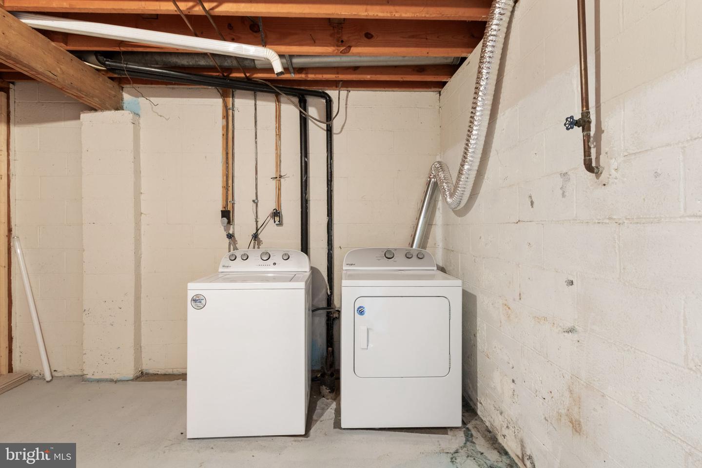 36 BRISTOL CT, STAFFORD, Virginia 22556, 3 Bedrooms Bedrooms, ,1 BathroomBathrooms,Residential,For sale,36 BRISTOL CT,VAST2045870 MLS # VAST2045870 36 BRISTOL CT, STAFFORD, Virginia 22556, 3 Bedrooms Bedrooms, ,1 BathroomBathrooms,Residential,For sale,36 BRISTOL CT,VAST2045870 MLS # VAST2045870