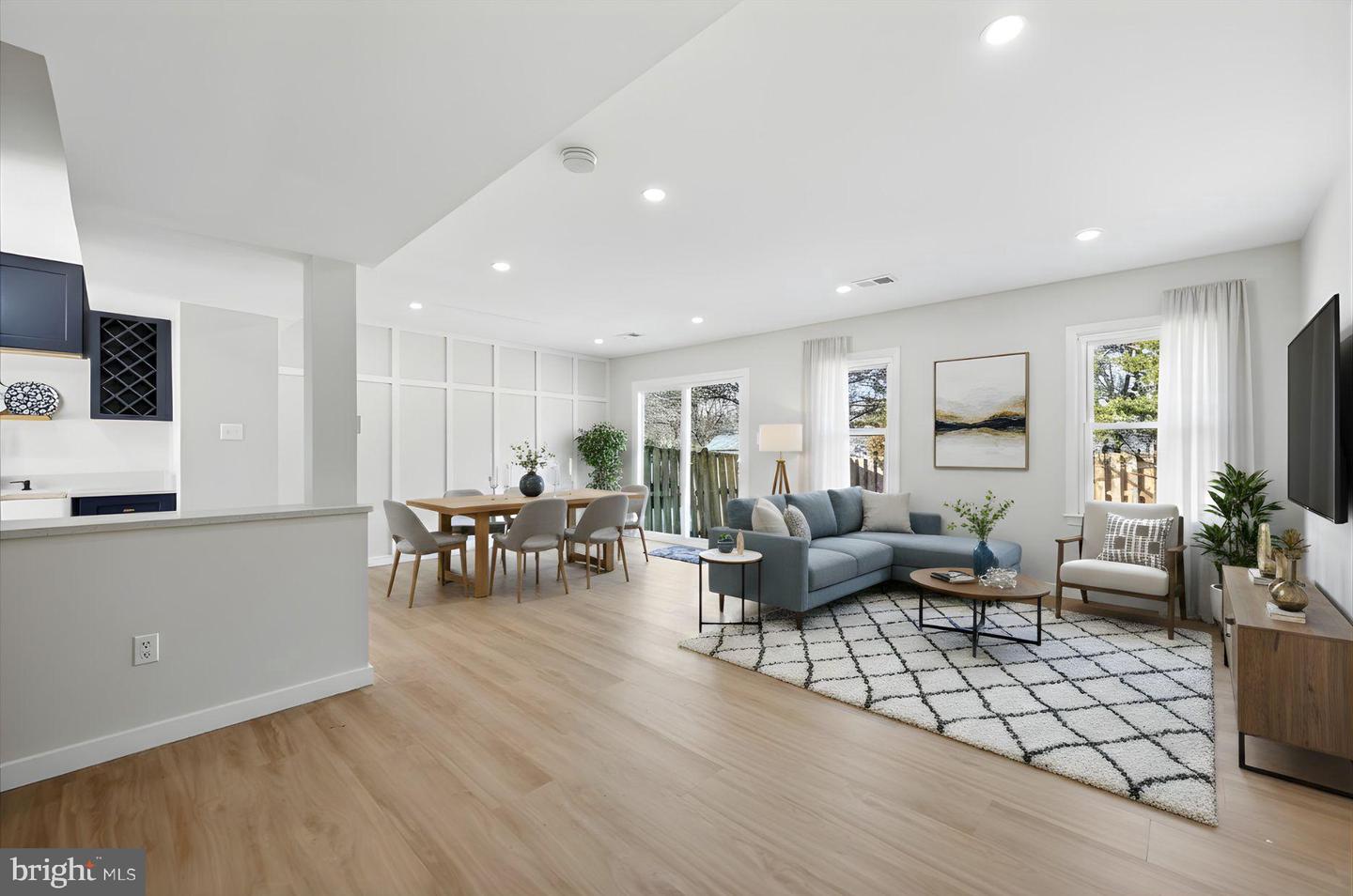 5506 KENDRICK LN, BURKE, Virginia 22015, 4 Bedrooms Bedrooms, ,3 BathroomsBathrooms,Residential,For sale,5506 KENDRICK LN,VAFX2289638 MLS # VAFX2289638