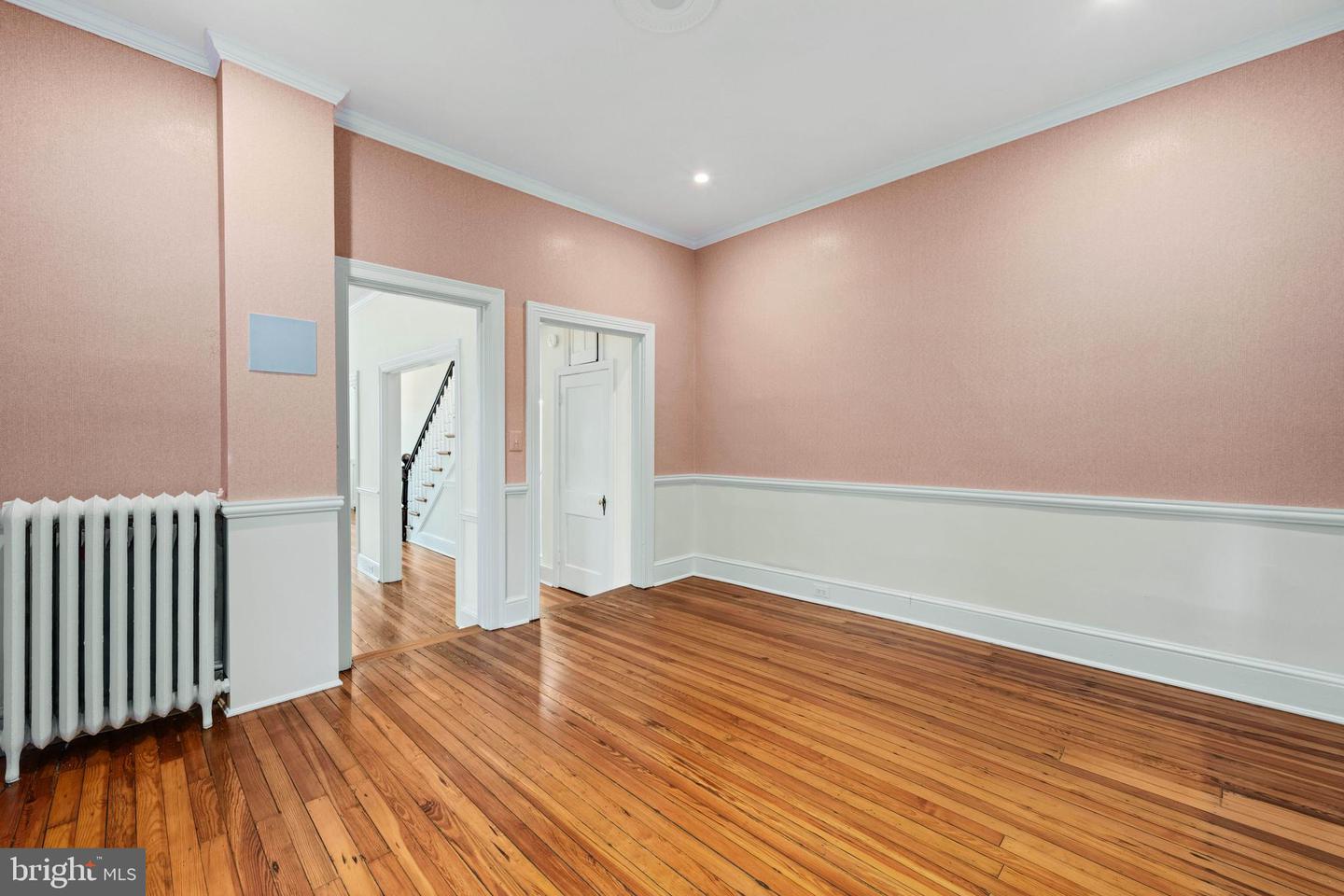 409 S LEE ST, ALEXANDRIA, Virginia 22314, 3 Bedrooms Bedrooms, ,2 BathroomsBathrooms,Residential,For sale,409 S LEE ST,VAAX2053942 MLS # VAAX2053942