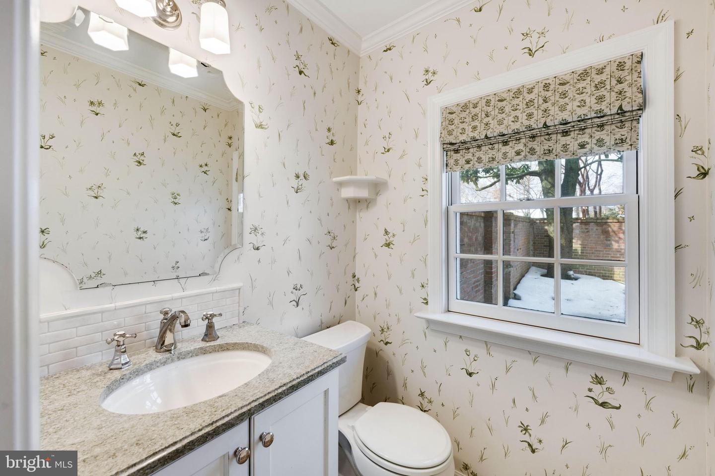 409 S LEE ST, ALEXANDRIA, Virginia 22314, 3 Bedrooms Bedrooms, ,2 BathroomsBathrooms,Residential,For sale,409 S LEE ST,VAAX2053942 MLS # VAAX2053942