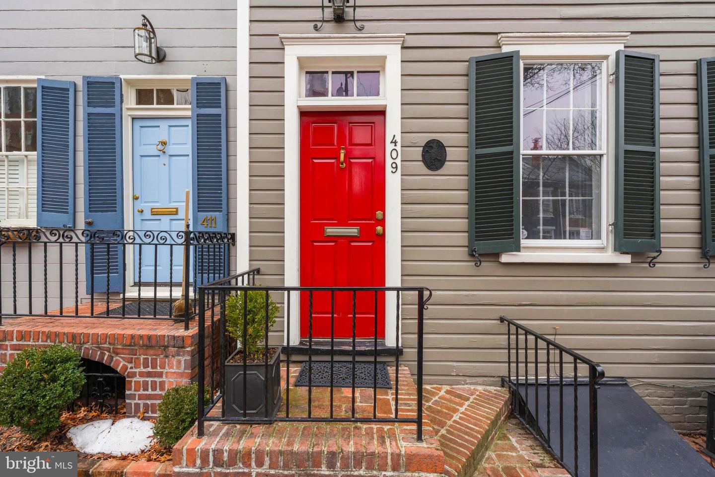 409 S LEE ST, ALEXANDRIA, Virginia 22314, 3 Bedrooms Bedrooms, ,2 BathroomsBathrooms,Residential,For sale,409 S LEE ST,VAAX2053942 MLS # VAAX2053942