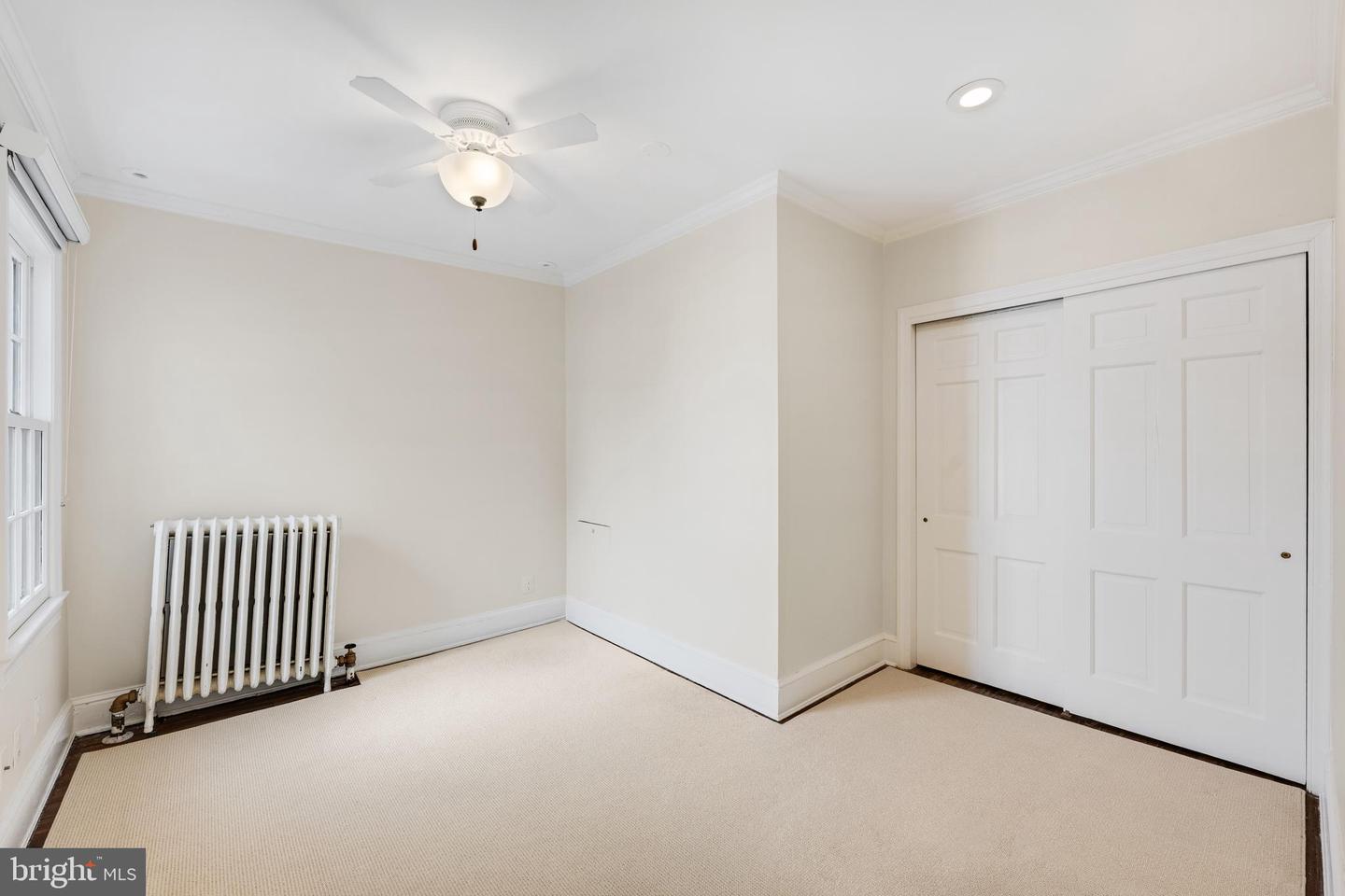 409 S LEE ST, ALEXANDRIA, Virginia 22314, 3 Bedrooms Bedrooms, ,2 BathroomsBathrooms,Residential,For sale,409 S LEE ST,VAAX2053942 MLS # VAAX2053942