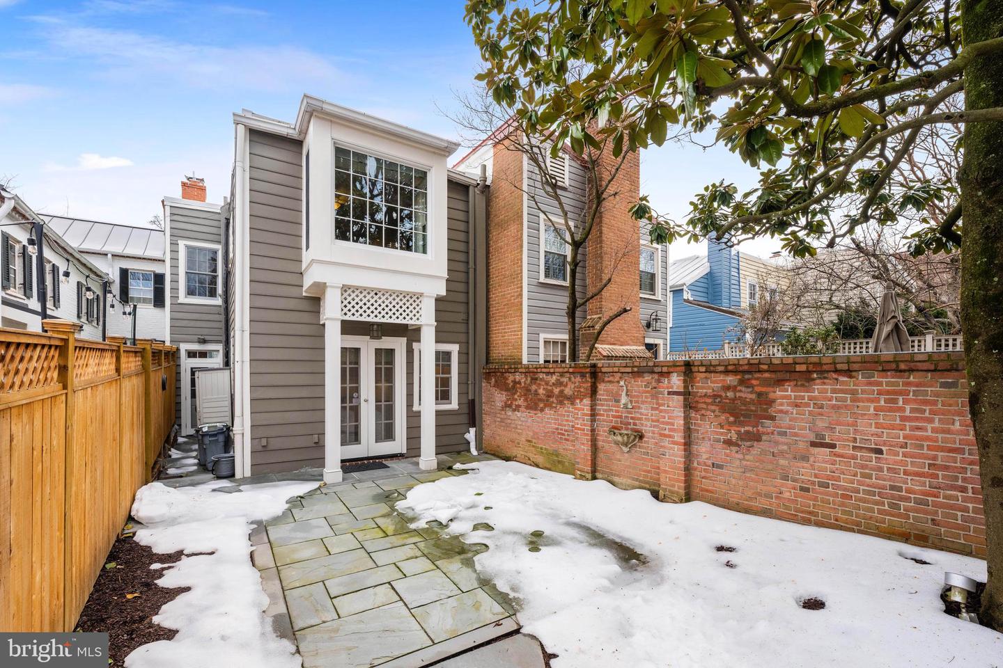 409 S LEE ST, ALEXANDRIA, Virginia 22314, 3 Bedrooms Bedrooms, ,2 BathroomsBathrooms,Residential,For sale,409 S LEE ST,VAAX2053942 MLS # VAAX2053942