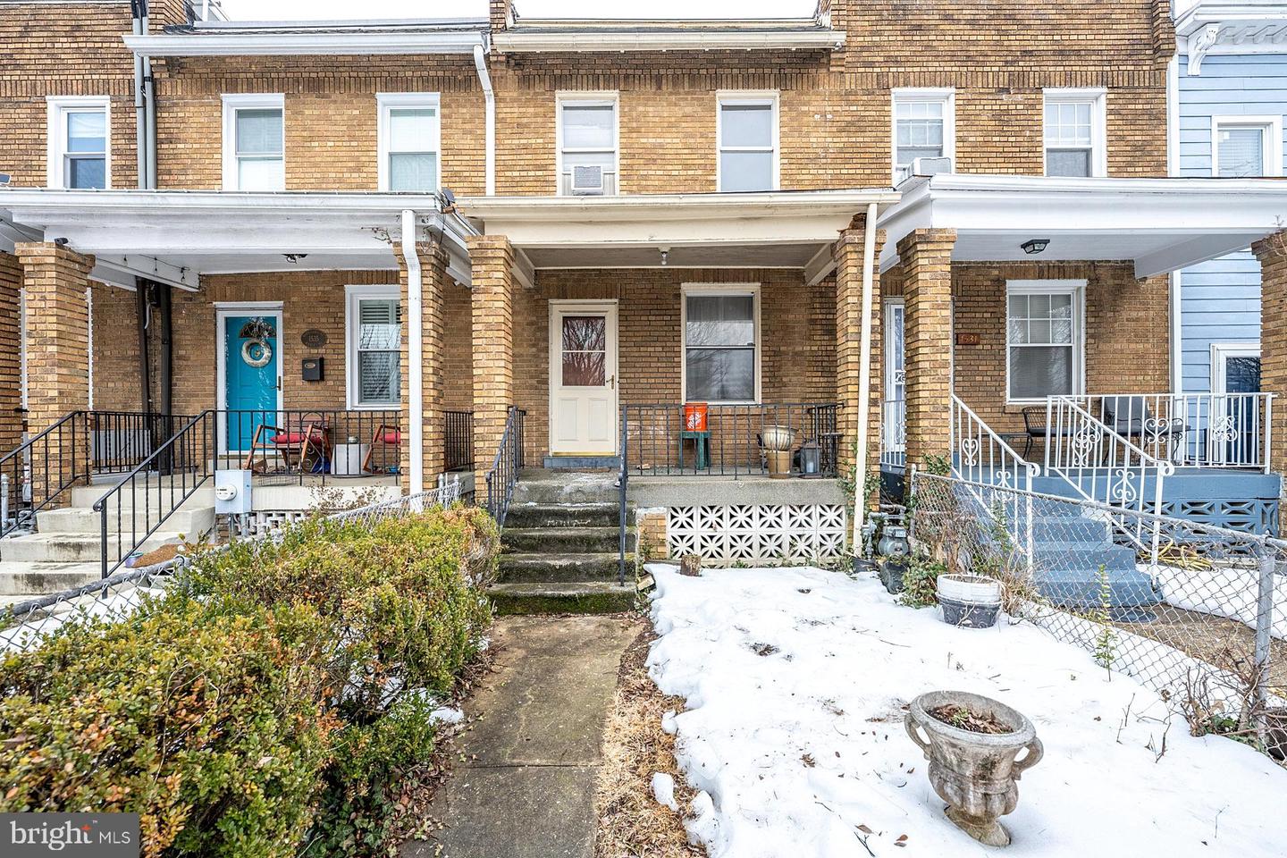 1533 NORTH CAROLINA AVE NE, WASHINGTON, District Of Columbia 20002, 3 Bedrooms Bedrooms, ,1 BathroomBathrooms,Residential,For sale,1533 NORTH CAROLINA AVE NE,DCDC2245368 MLS # DCDC2245368 1533 NORTH CAROLINA AVE NE, WASHINGTON, District Of Columbia 20002, 3 Bedrooms Bedrooms, ,1 BathroomBathrooms,Residential,For sale,1533 NORTH CAROLINA AVE NE,DCDC2245368 MLS # DCDC2245368